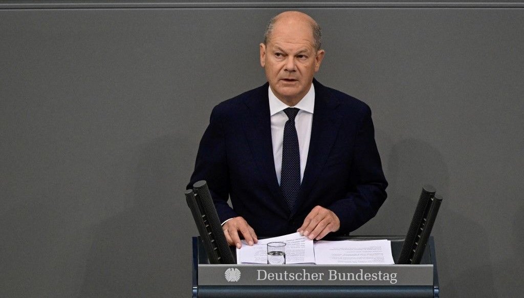 Almanya Başbakanı Scholz:  Fransa’daki seçimler konusunda endişeliyim