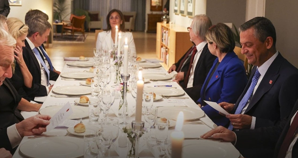 ankarada ozgur ozelin katildigi surpriz yemek VQ2k6uyZ