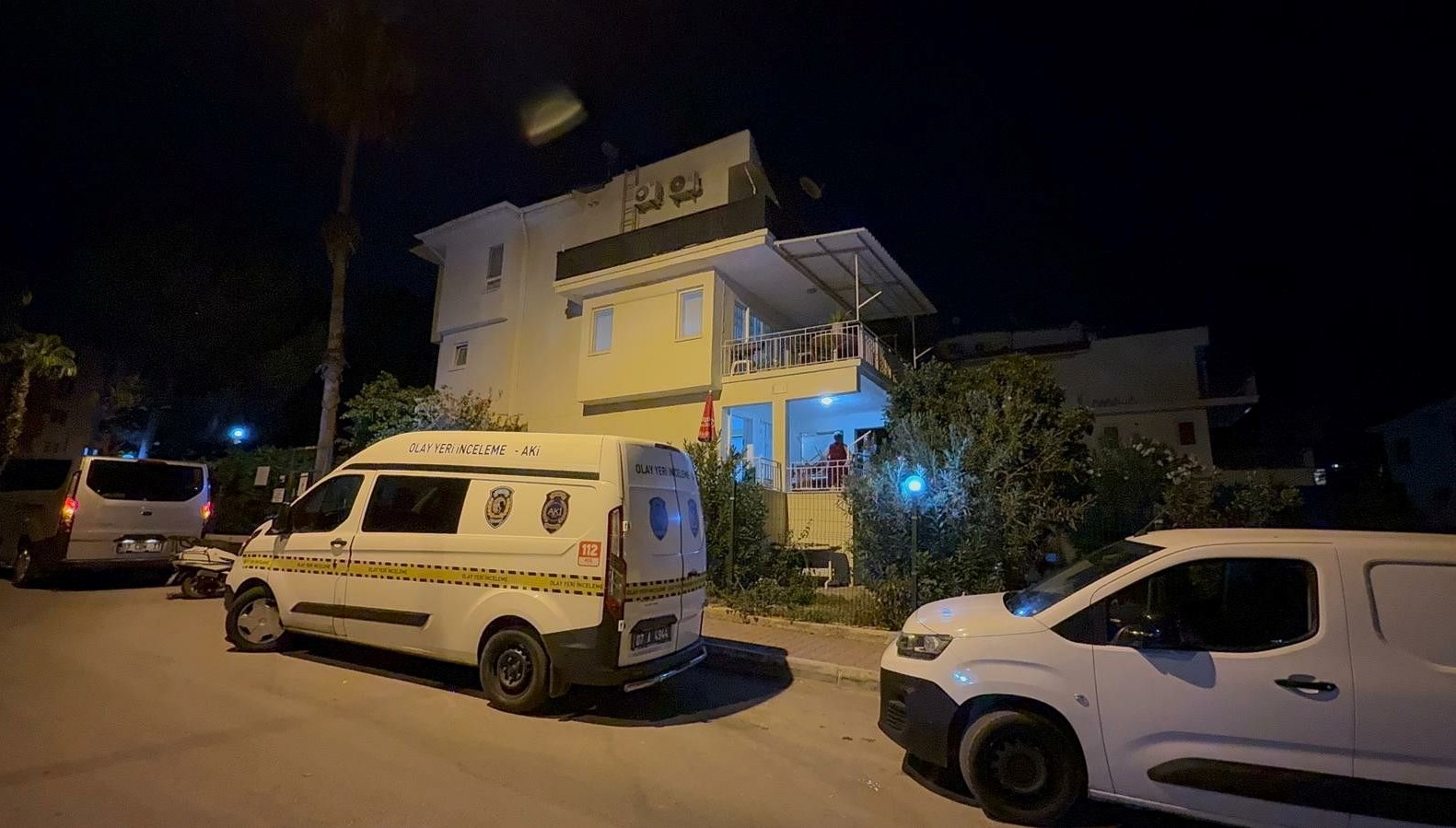 antalyada vahset eski karisini esarbiyla bogdu 6PgbkIwm