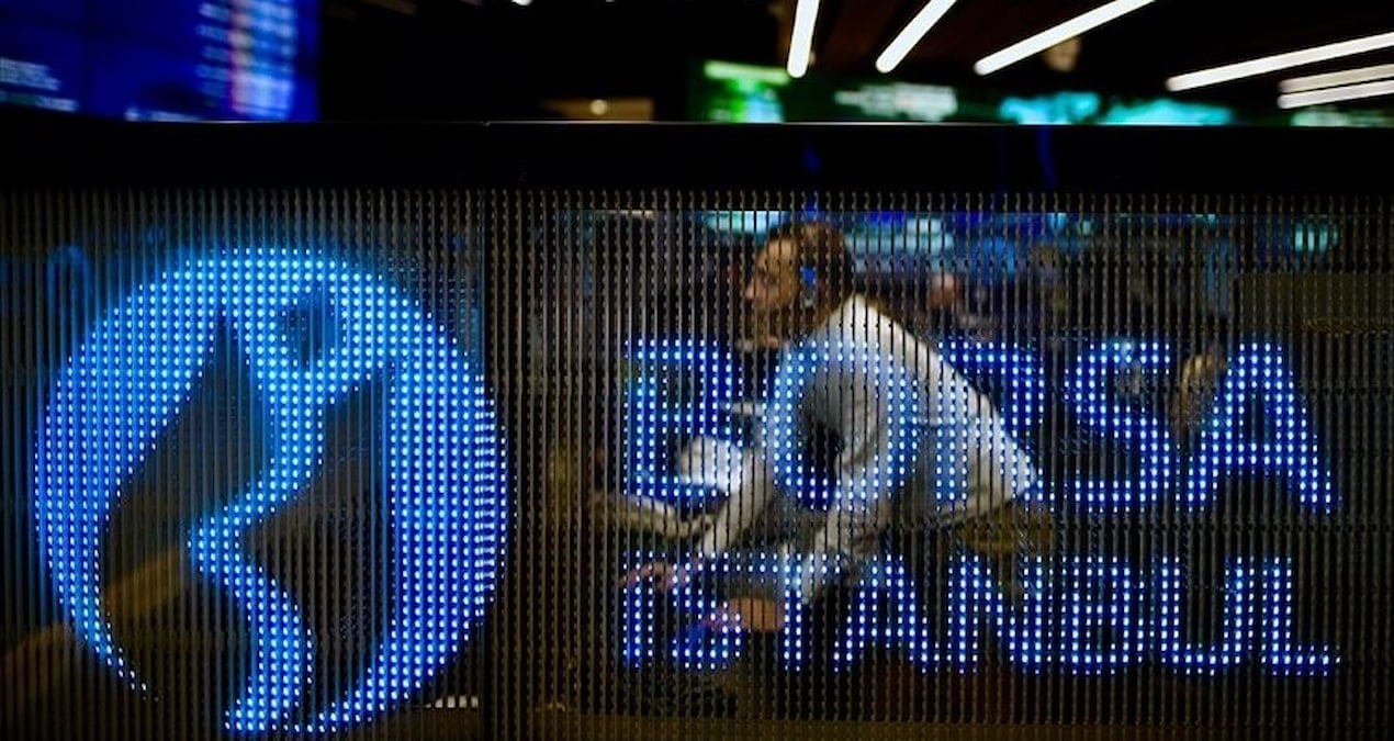 borsa istanbulda manipulasyon iddiasi 13 kisi tutuklandi cl9DcO9B