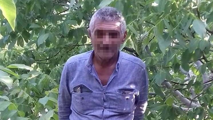 dayisi ve yengesinioldurdu kalp krizi gecirip can verdi FPvVklbz