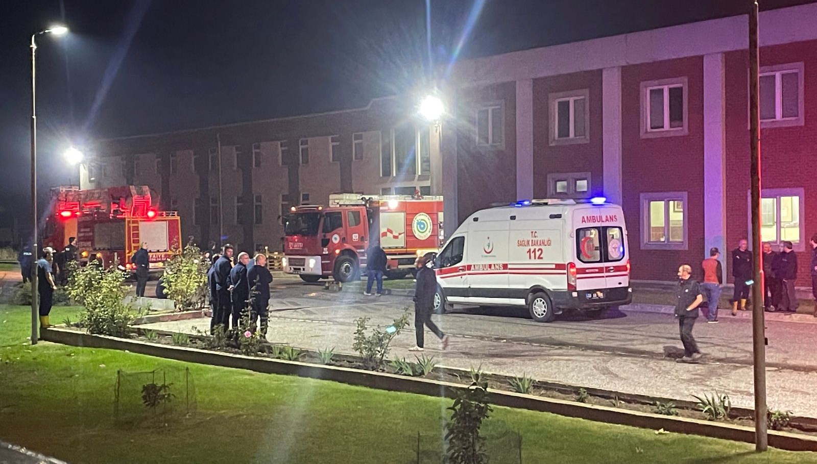 fabrikada baca yangini iki kisi hastaneye kaldirildi xyBCQ4tN.jpg