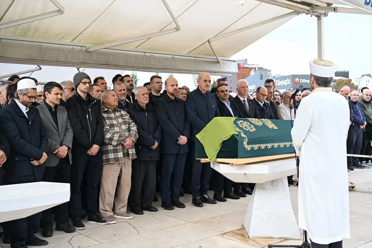 huriye tuzgen son yolculuguna ugurlandi IWWURYZX.jpg