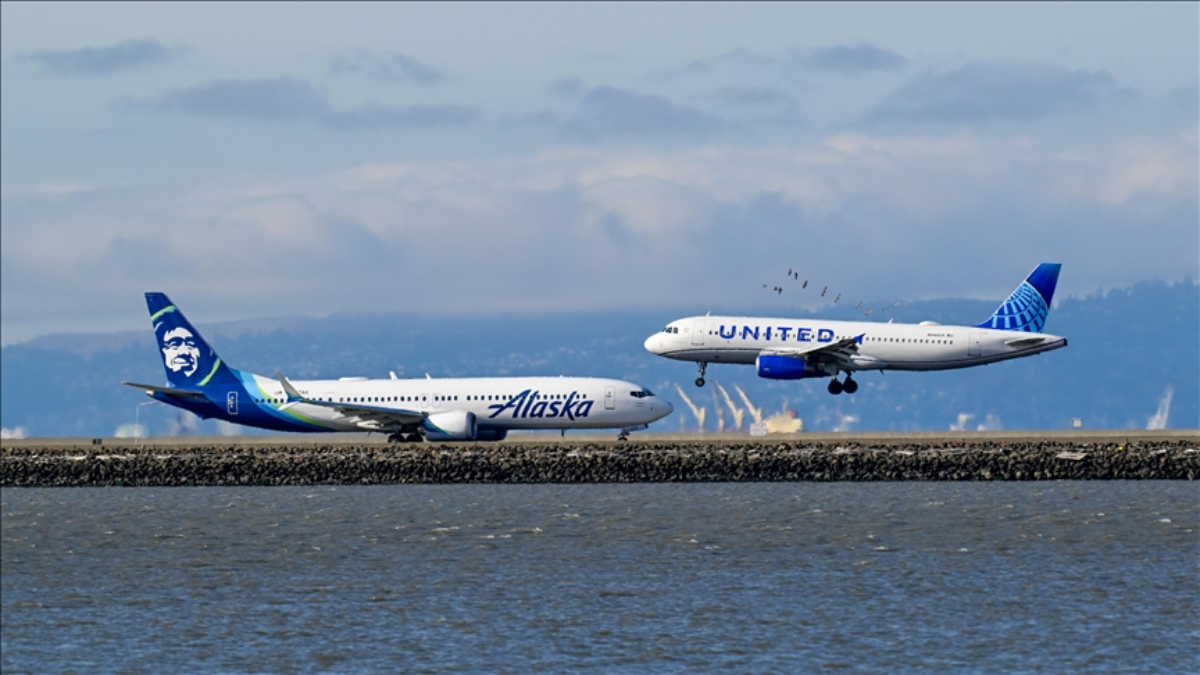 abdde hava sahasi krizi ucuslar durma noktasinda xmG4DXDW.jpg