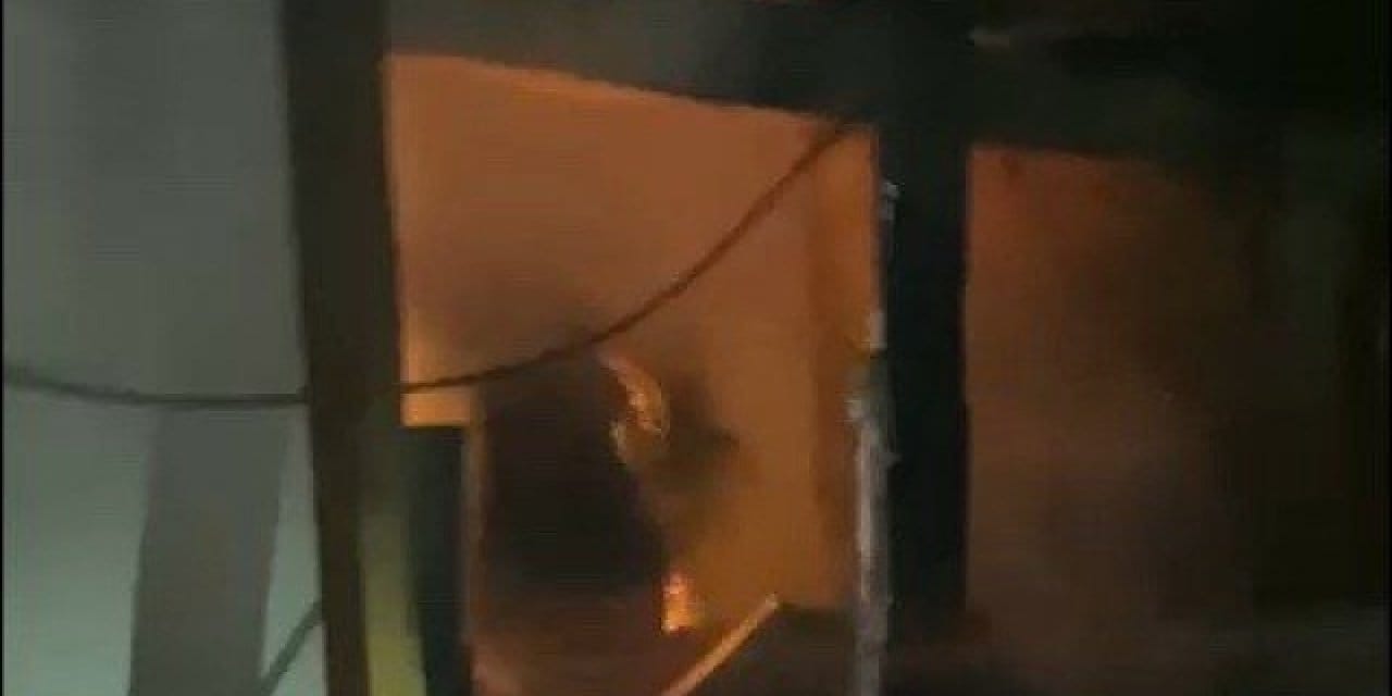 ali kocun evinde patlama ve yangin vxaSmrJT.jpg