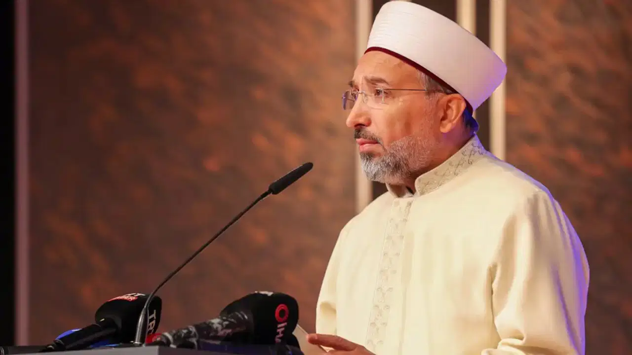 arpagustan ali erbasi aratmayan hutbe diziler filmler tv programlari hedefte Hp5L4v5J.jpg