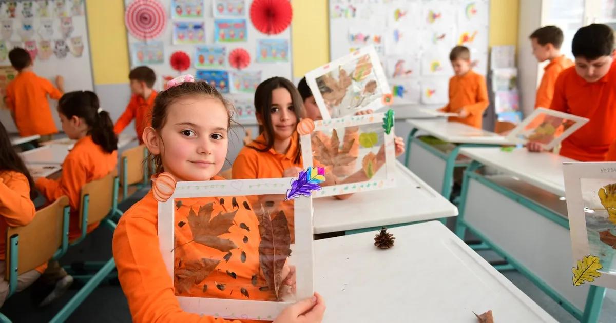 bursa osmangazili cocuklar sonbaharin renklerini sanata isledi qSM8zmGE.webp