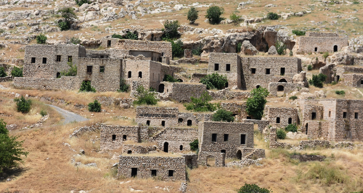 Türkiye’nin hayalet köyüne Avrupa’dan geri dönüşler başladı