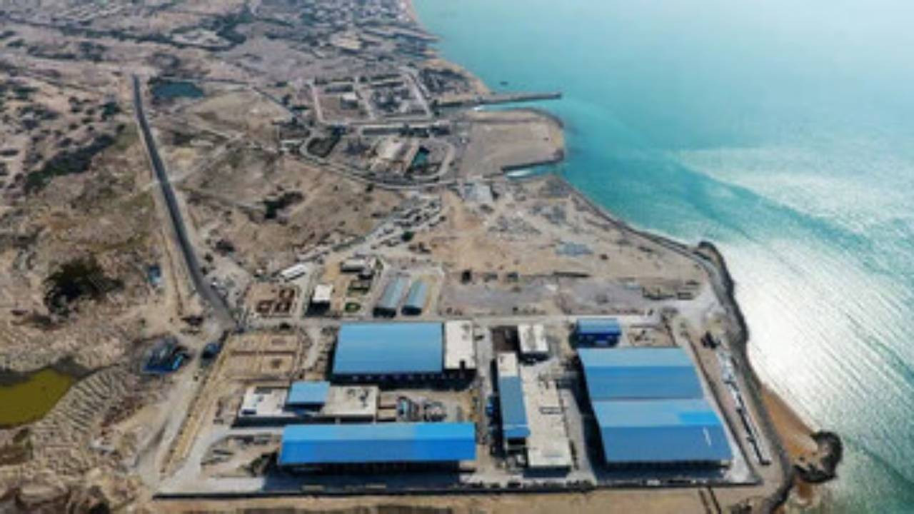Iranda 10 bin kisi susuz kaldi abd aritma tesisini vurdu jfH73ZK4